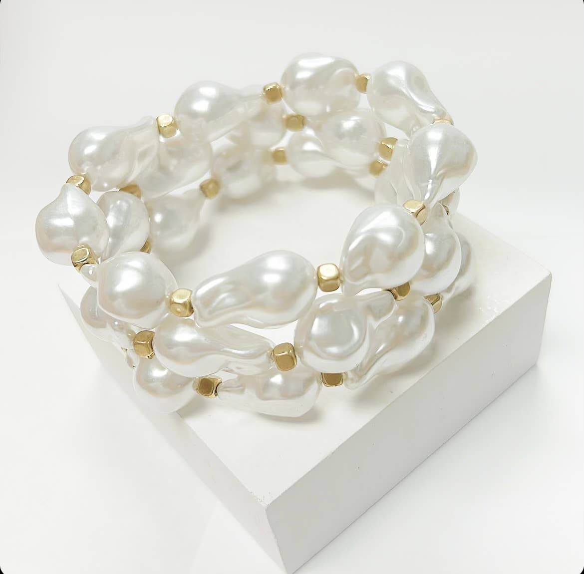 Baroque Pearl Stretch Bracelet