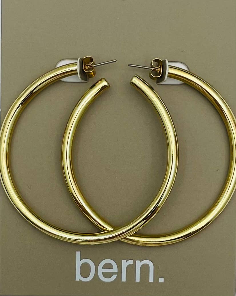 Classic Hoop (bright matte gold)