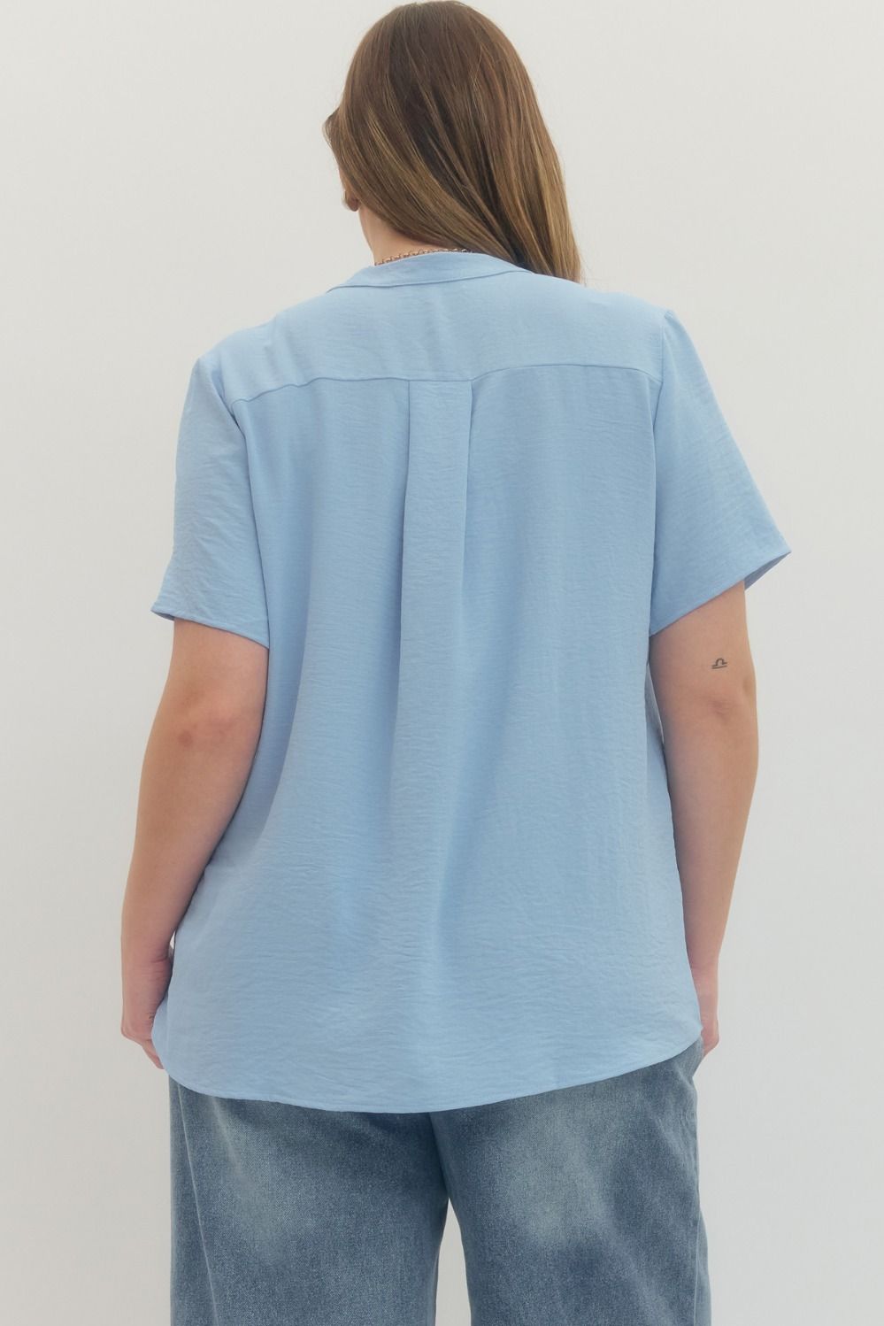 Everyday V-neck